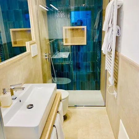 Rooftop Luxury קאפרי
